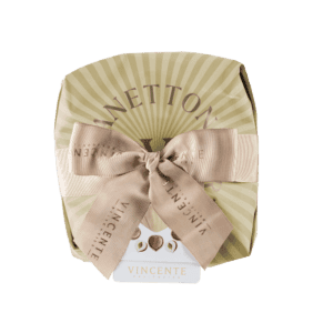 Vincente Nucilla - Panettone Covered with Milk Chocolate sprinkled with toasted Hazelnuts 750g